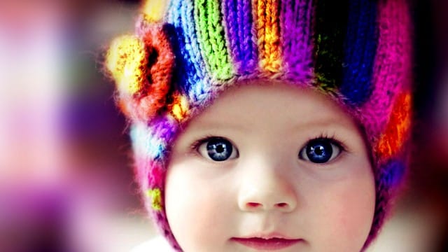 Small and Cute Baby Wallpaper download (37)