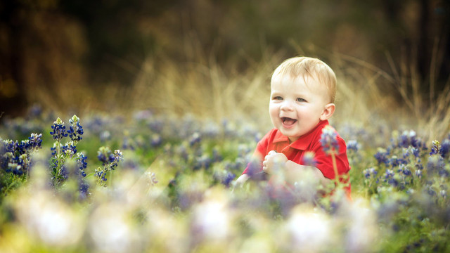 Small and Cute Baby Wallpaper download (42)
