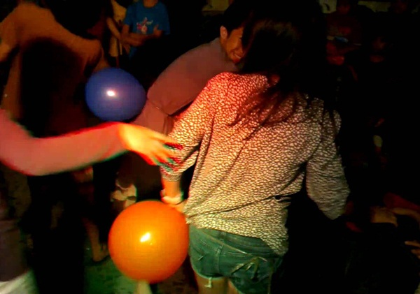 new-years-eve-party-games19