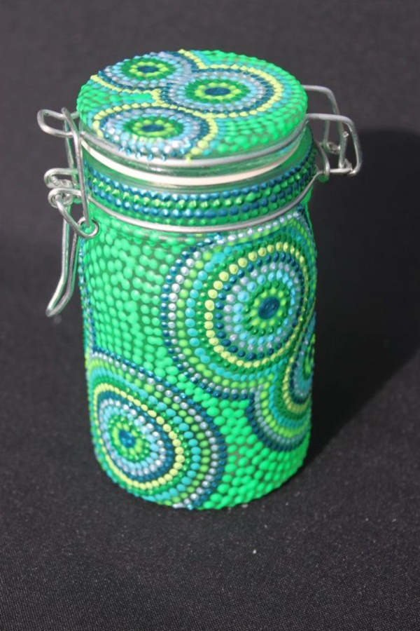 Featured image of post Glass Jar Painting Ideas : Glass jars have many uses besides canning.