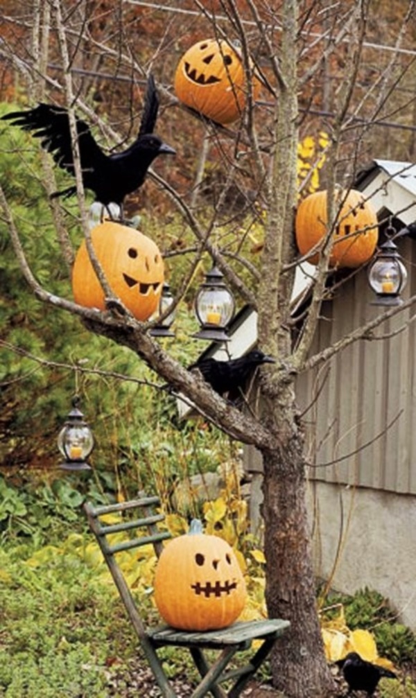 Scary-Halloween-Decorations-for-Outdoor-Party