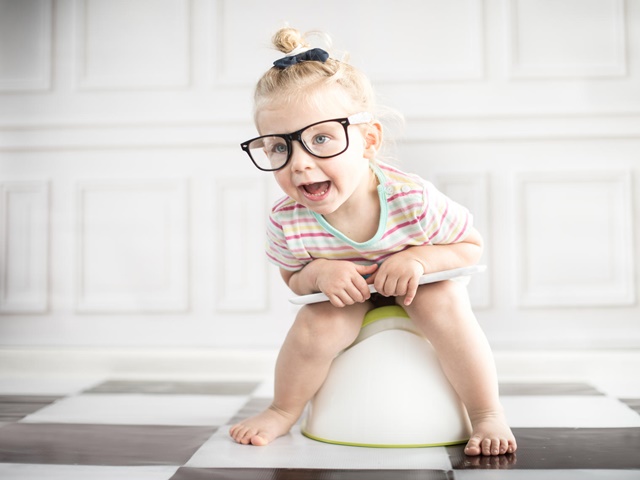 12 Successful Potty Training Tips for Girls | How to Potty ...