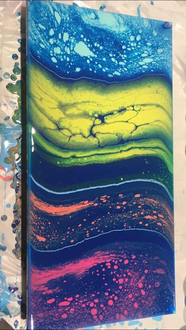 Acrylic-Pour-Techniques-and-ideas-for-Beginners