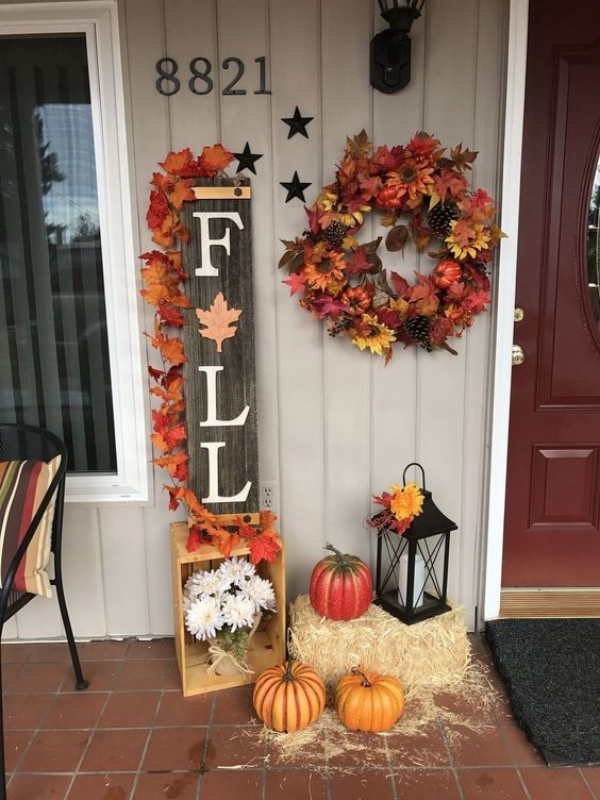 Beautiful-Fall-Porch-Decoration-Ideas-to-Try