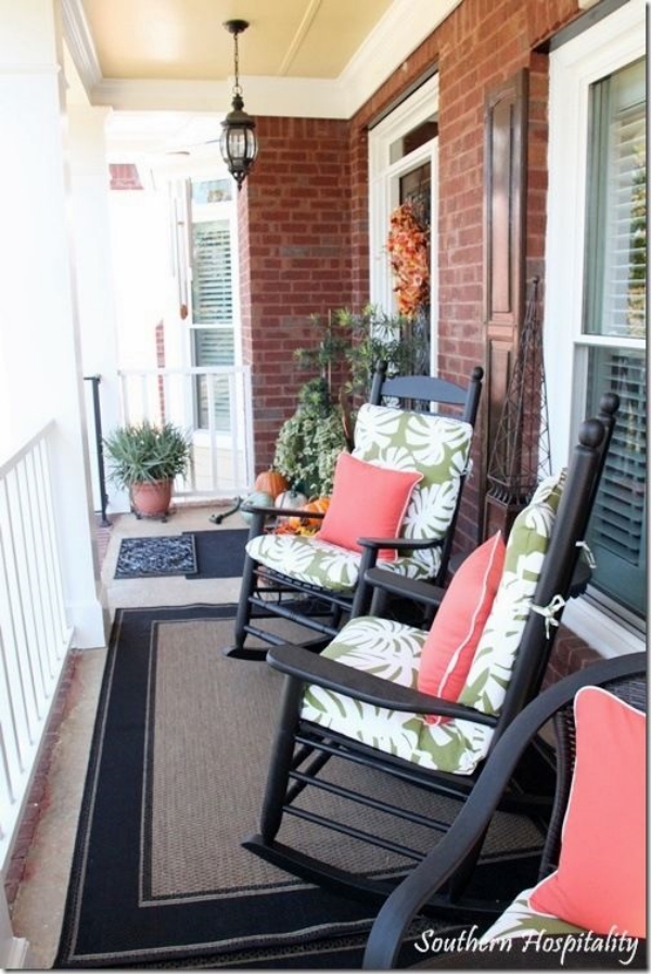 Beautiful-Fall-Porch-Decoration-Ideas-to-Try