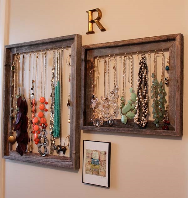 Creative-Crafts-Ideas-using-Old-Picture-frames