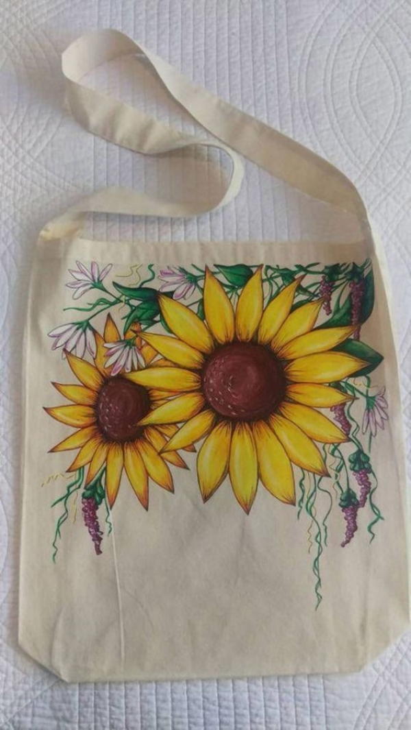 Easy Fabric Painting Designs and Ideas for Beginners