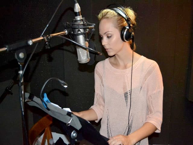 10 Celebrities who have voiced Cartoon Characters