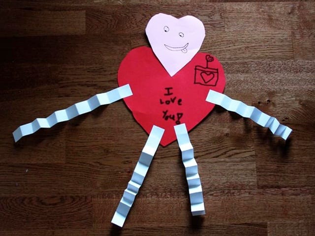 40 Super-Easy Valentines Day Crafts for Kids to Try